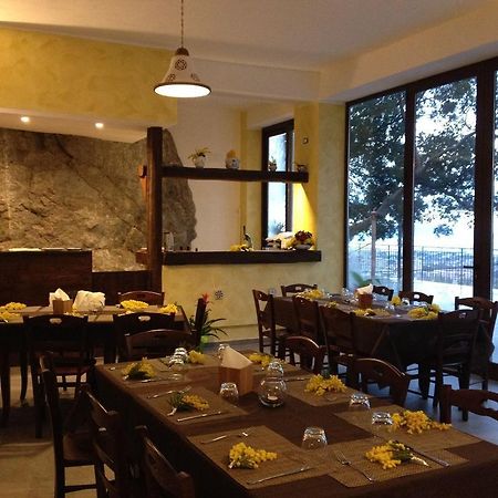 Locanda Del Drago มอนเรอาเล ภายนอก รูปภาพ